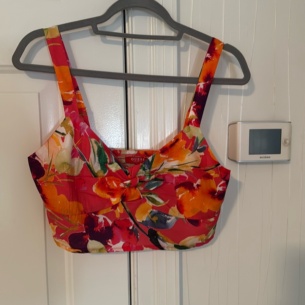 Guess crop top